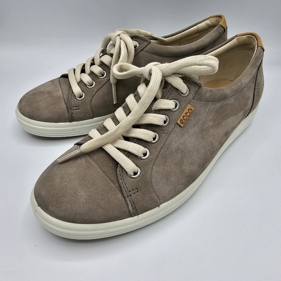 EUC ECCO Soft 7 Sneakers Warm Gray.  Size 37W - Picture 4 of 6